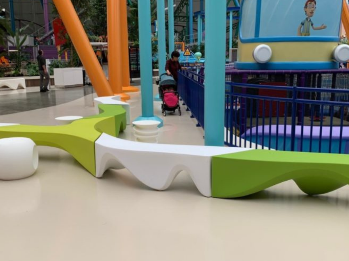 outdoor bench canada